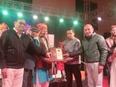 कबीर की वाणी और सुरों की सरिता: छतरपुर में ‘विरासत महोत्सव’ का शंखनाद, पद्मश्री टिपानिया के भजनों पर झूमा शहर, एसपी अगम जैन ने साझा कीं भावुक यादें…