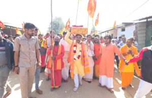 भक्ति का शंखनाद: कलश यात्रा के साथ बागेश्वर धाम में ‘कन्या विवाह महोत्सव’ का आगाज; सवा लाख हनुमान चालीसा पाठ से रचेगा इतिहास