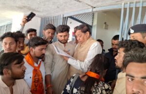 यूनिवर्सिटी या समस्याओं का ‘अड्डा’? MCBU में अभाविप का हल्लाबोल, बदहाल व्यवस्थाओं पर प्रशासन को घेरा